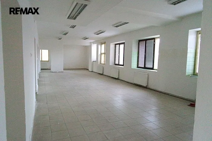 Prodej obchodního prostoru, Hořice, Havlíčkova, 1120 m2