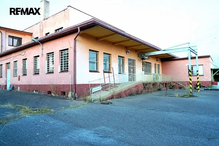 Prodej obchodního prostoru, Hořice, Havlíčkova, 1120 m2