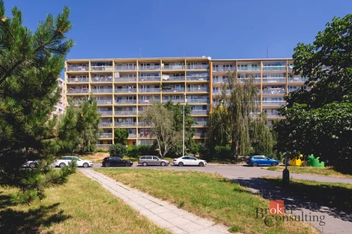 Prodej bytu 3+kk, Praha - Řepy, Nevanova, 75 m2