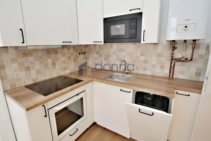 Pronájem bytu 2+1, Praha, Štěpánská, 48 m2