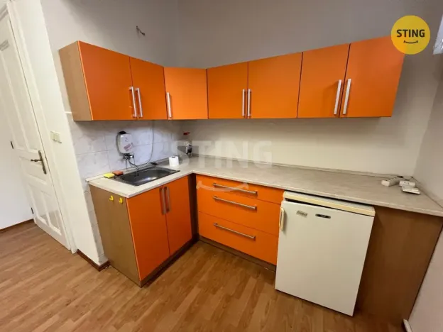 Pronájem kanceláře, Ostrava, Kratochvílova, 90 m2