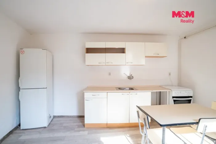 Prodej rodinného domu, Oplocany, 108 m2
