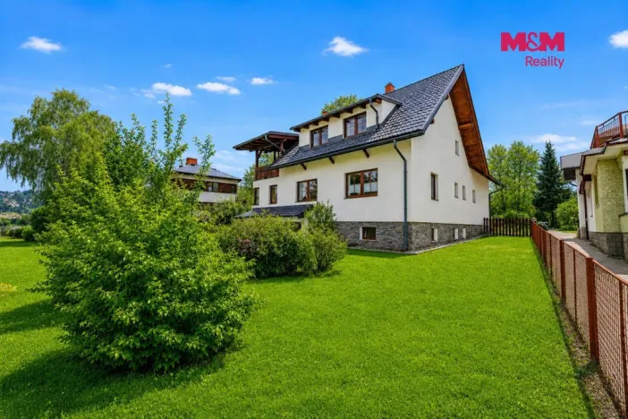 Prodej rodinného domu, Deštné v Orlických horách, 400 m2