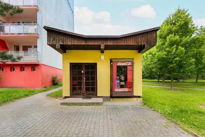 Pronájem obchodního prostoru, Plzeň - Bolevec, Kaznějovská, 30 m2