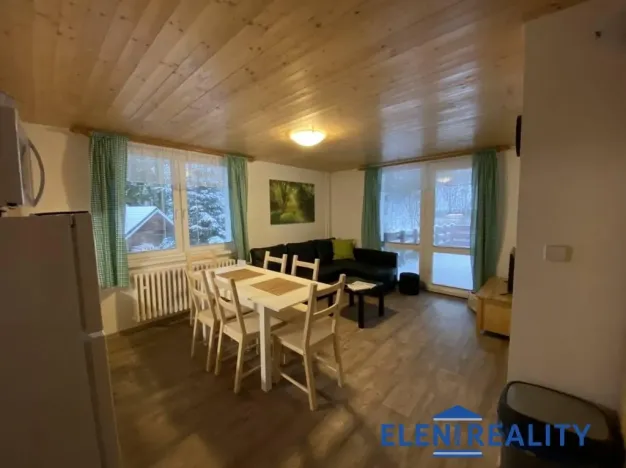 Prodej ubytování, Lipová-lázně - Horní Lipová, 320 m2