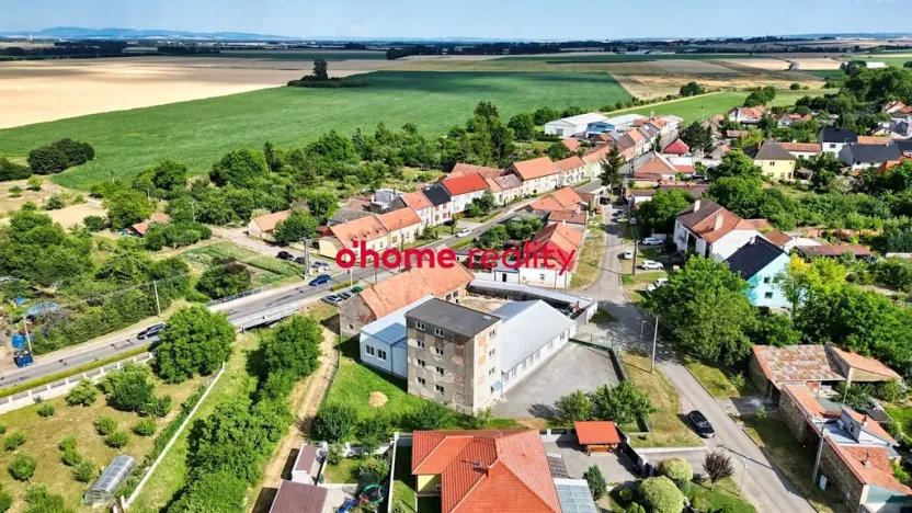 Prodej výrobních prostor, Čehovice, 1210 m2