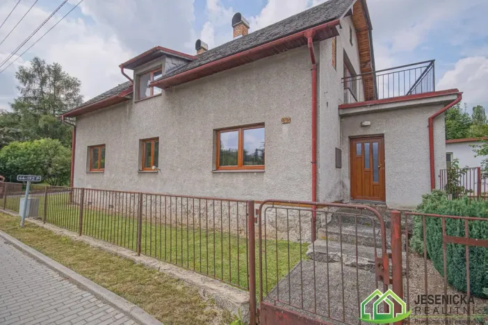 Prodej rodinného domu, Mikulovice - Široký Brod, 278 m2