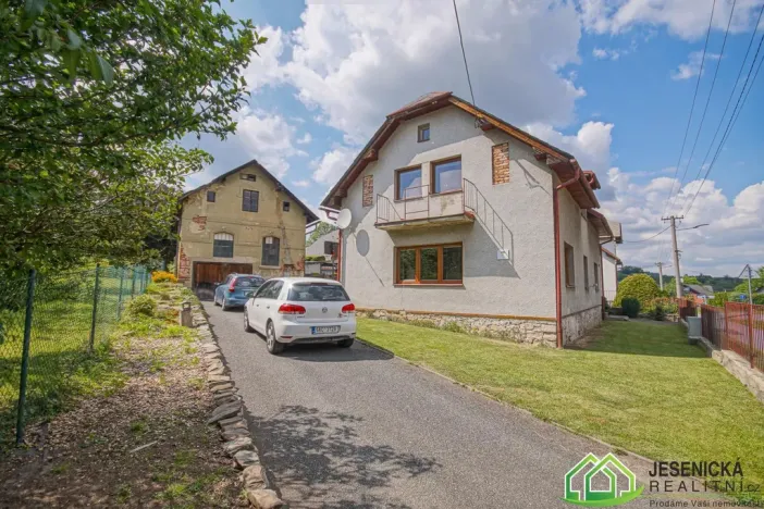 Prodej rodinného domu, Mikulovice - Široký Brod, 278 m2