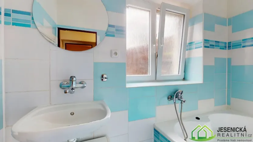 Prodej rodinného domu, Mikulovice - Široký Brod, 278 m2