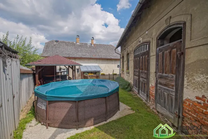 Prodej rodinného domu, Mikulovice - Široký Brod, 278 m2