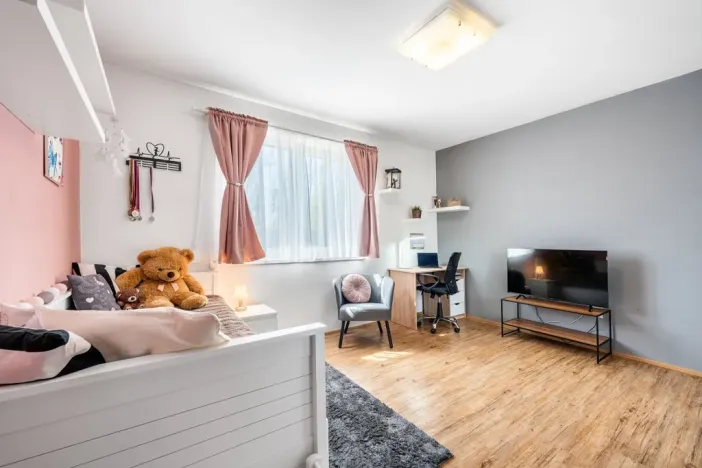 Prodej rodinného domu, Vyšehněvice, 167 m2