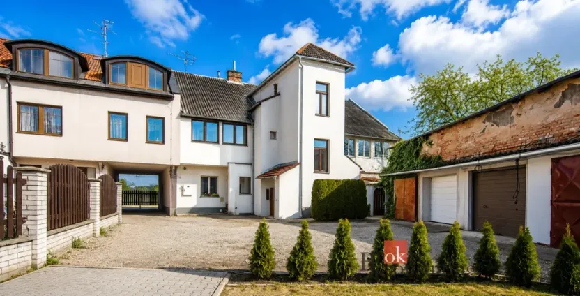 Pronájem garáže, Hradec Králové - Pražské Předměstí, Habrmanova, 25 m2