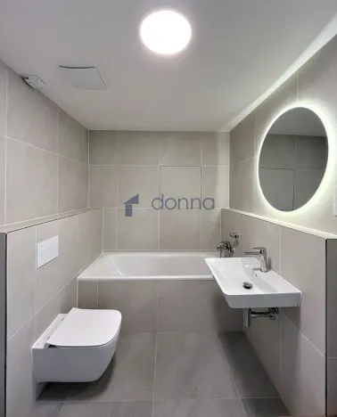 Pronájem bytu 1+kk, Praha, Na Viktorce, 39 m2