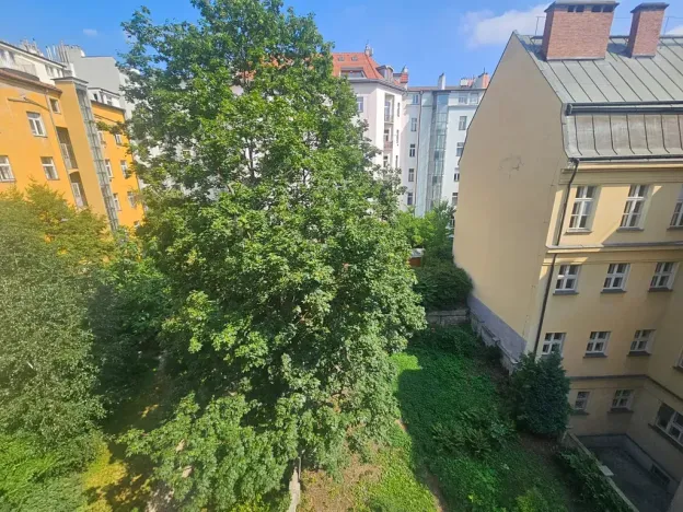 Pronájem bytu 2+1, Praha - Vinohrady, Slovenská, 97 m2