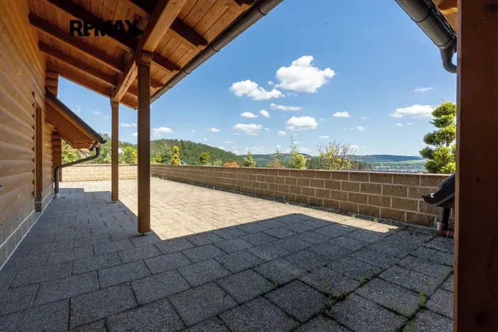 Prodej vily, Králův Dvůr, Pod Lesem, 708 m2
