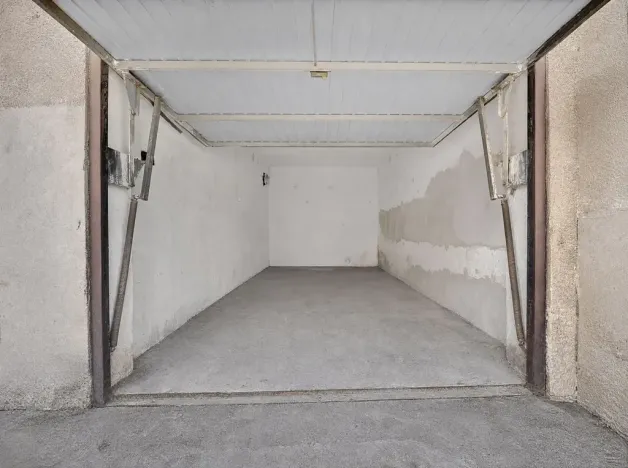 Prodej bytu 3+1, Černuc, 79 m2