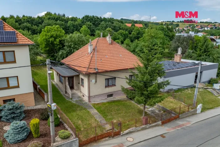 Prodej rodinného domu, Březůvky, 100 m2