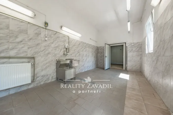 Prodej rodinného domu, Koleč, 940 m2