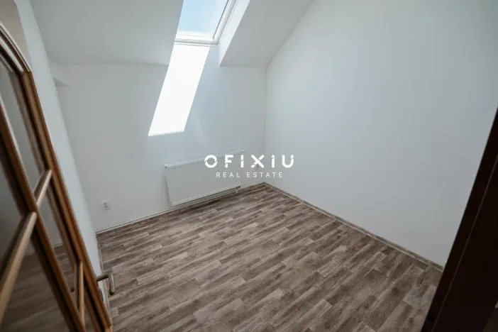 Prodej činžovního domu, Hrušovany nad Jevišovkou, náměstí Míru, 276 m2