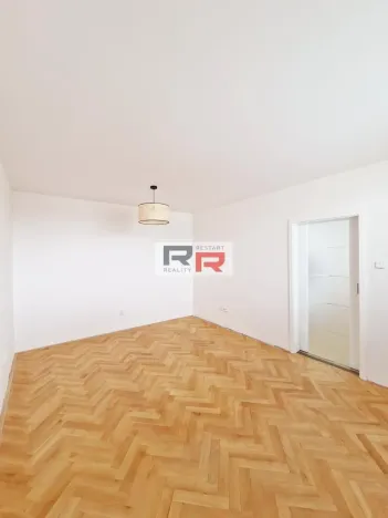 Pronájem bytu 2+1, Olomouc - Holice, U cukrovaru, 52 m2