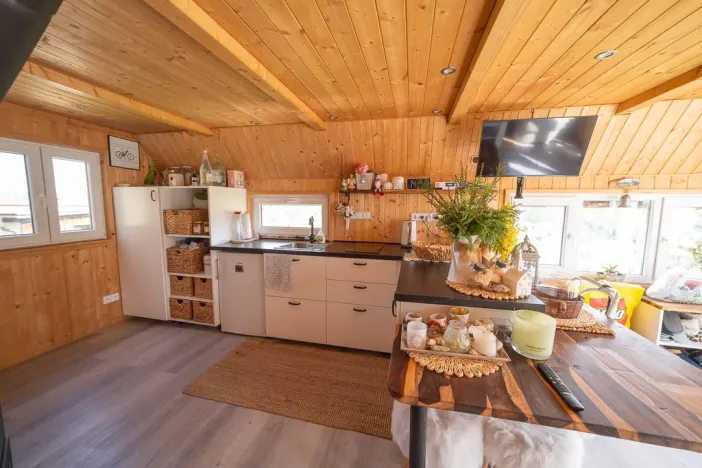 Prodej pozemku pro bydlení, Sentice, 9810 m2