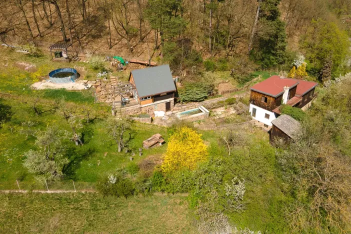 Prodej pozemku pro bydlení, Sentice, 9810 m2