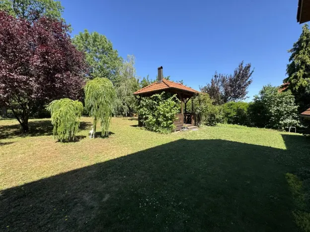 Prodej rodinného domu, Praha - Lysolaje, Nad Helmrovkou, 301 m2