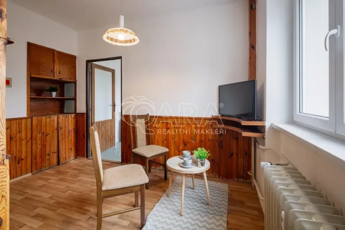 Prodej bytu 3+1, Kamenice, Sídliště I, 72 m2