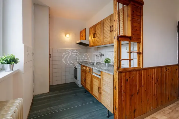 Prodej bytu 3+1, Kamenice, Sídliště I, 72 m2