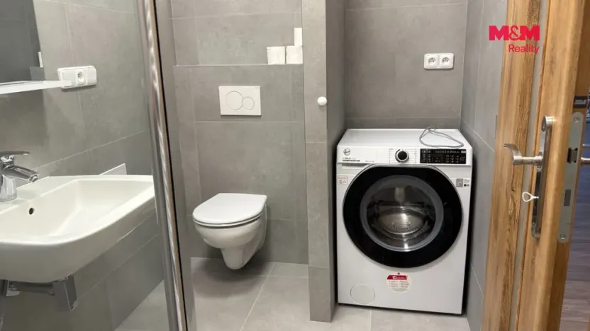 Pronájem kanceláře, Ostrava - Vítkovice, Lidická, 57 m2
