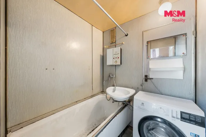 Prodej bytu 2+1, Ústí nad Labem - Severní Terasa, Jizerská, 62 m2