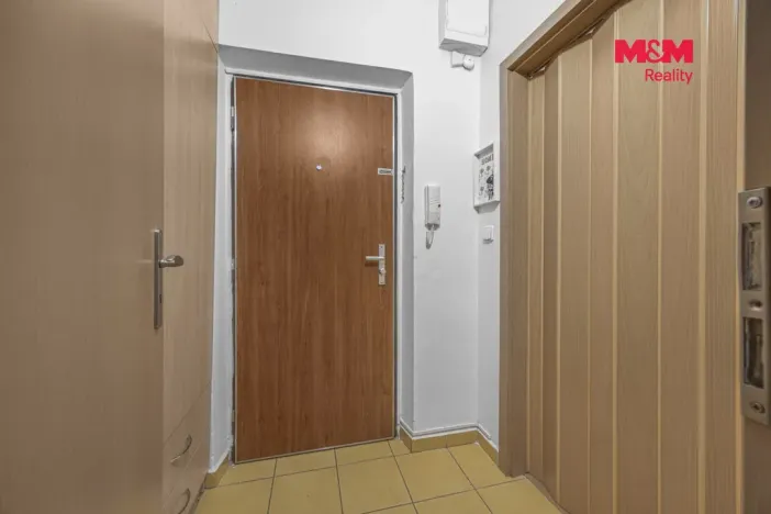 Prodej bytu 1+kk, Hradec Králové - Slezské Předměstí, Gagarinova, 31 m2