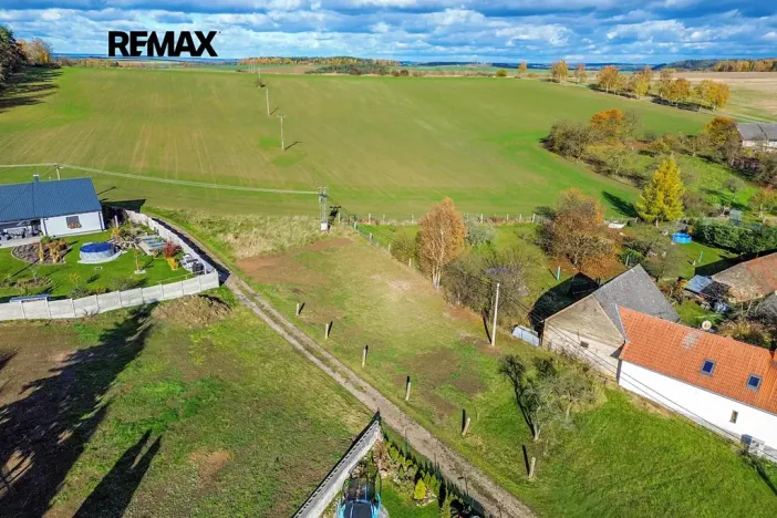 Prodej pozemku pro bydlení, Chomle, 757 m2