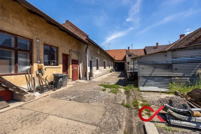 Prodej rodinného domu, Sadská, Husova, 120 m2