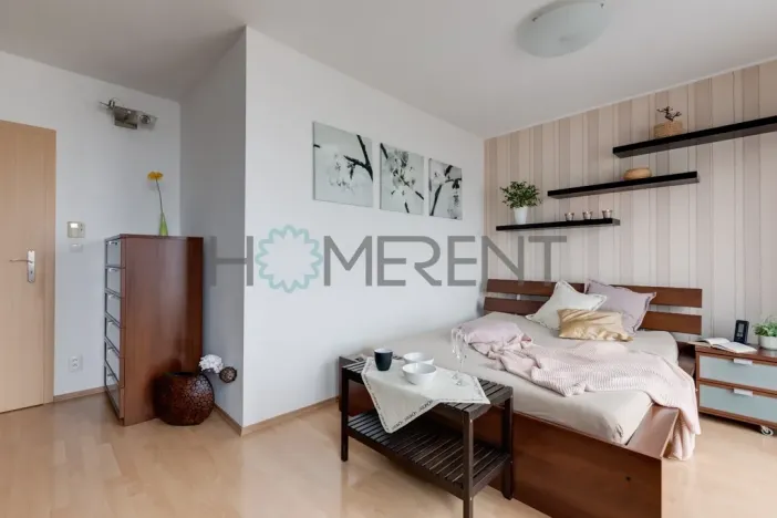 Pronájem bytu 3+kk, Praha - Letňany, Místecká, 68 m2