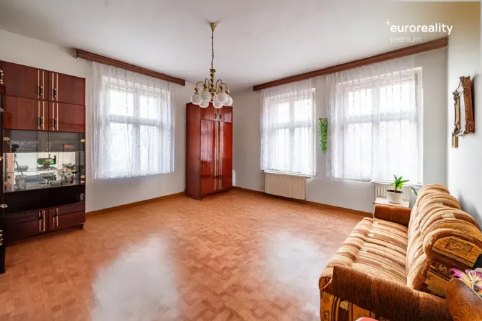 Prodej činžovního domu, Kraslice, Dukelská, 267 m2