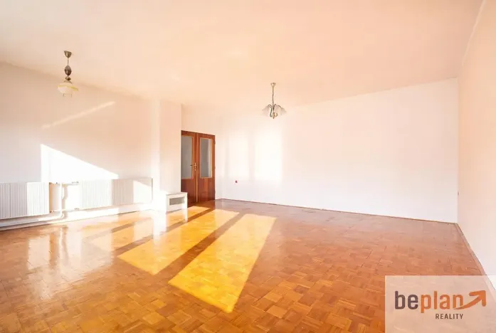 Prodej rodinného domu, Drnholec, Tyršova, 300 m2
