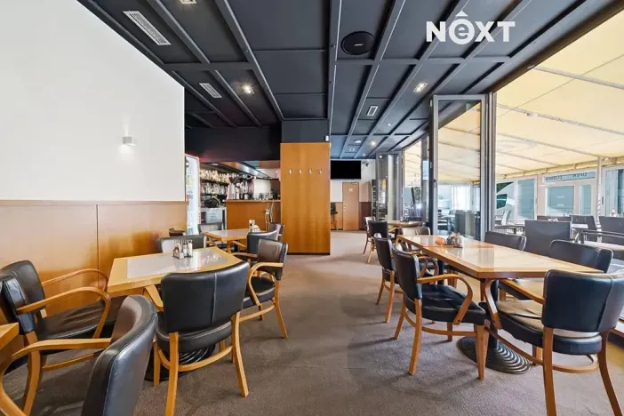 Pronájem restaurace, Olomouc, V hlinkách, 320 m2