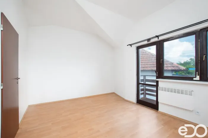 Pronájem bytu 2+1, Opatovice nad Labem, Hradecká, 54 m2