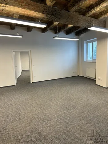 Pronájem kanceláře, Olomouc, Dolní náměstí, 104 m2