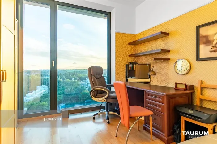 Prodej bytu 4+kk, Praha - Nusle, K sídlišti, 134 m2
