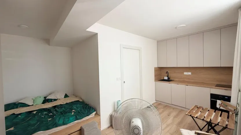 Pronájem bytu 1+kk, Praha - Strašnice, Strančická, 24 m2