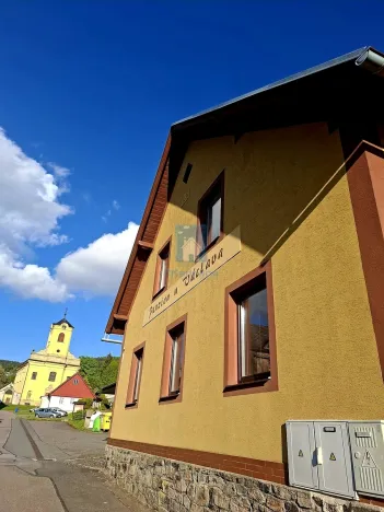 Prodej ubytování, Čenkovice, 1860 m2