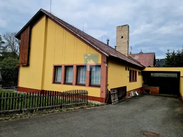 Prodej ubytování, Čenkovice, 1860 m2
