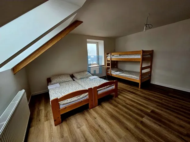 Prodej ubytování, Čenkovice, 1860 m2