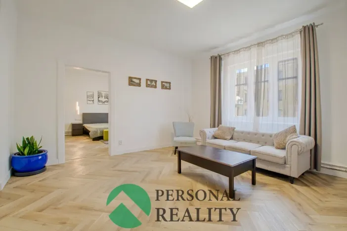 Pronájem bytu 3+1, Cheb, Valdštejnova, 94 m2