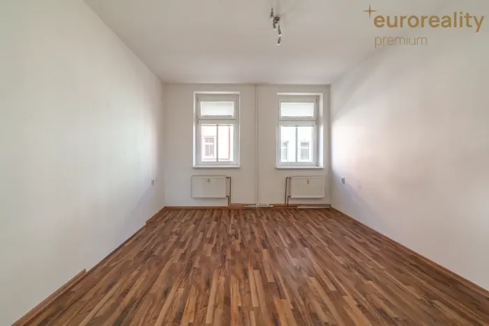 Prodej vícegeneračního domu, Sokolov, U Divadla, 360 m2