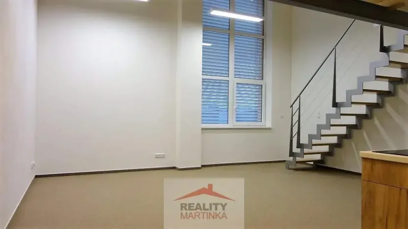 Pronájem kanceláře, Valašské Meziříčí - Krásno nad Bečvou, Hemy, 58 m2