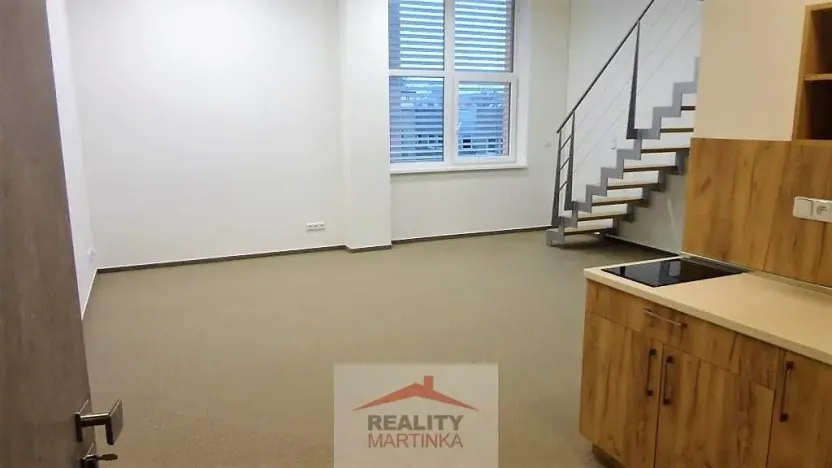 Pronájem kanceláře, Valašské Meziříčí - Krásno nad Bečvou, Hemy, 58 m2