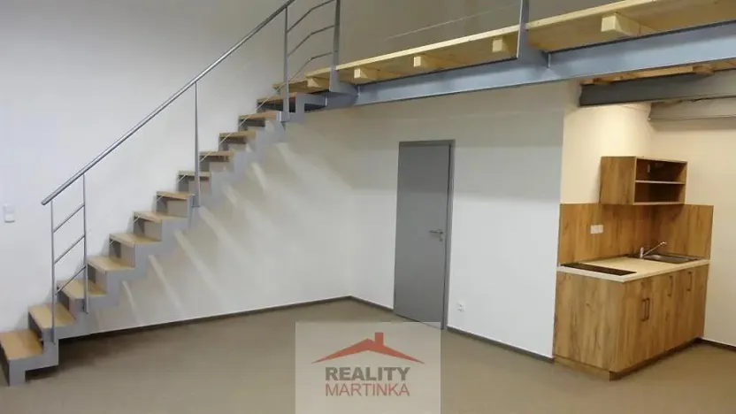Pronájem kanceláře, Valašské Meziříčí - Krásno nad Bečvou, Hemy, 58 m2